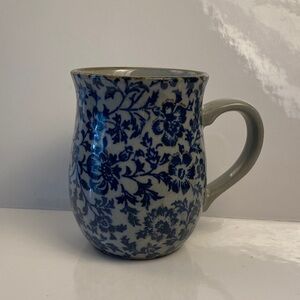 Otagiri Vintage Blue Floral Mug